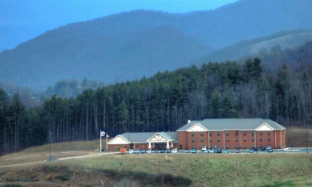 Holiday Inn Express West Jefferson, An Ihg Hotel Exterior photo